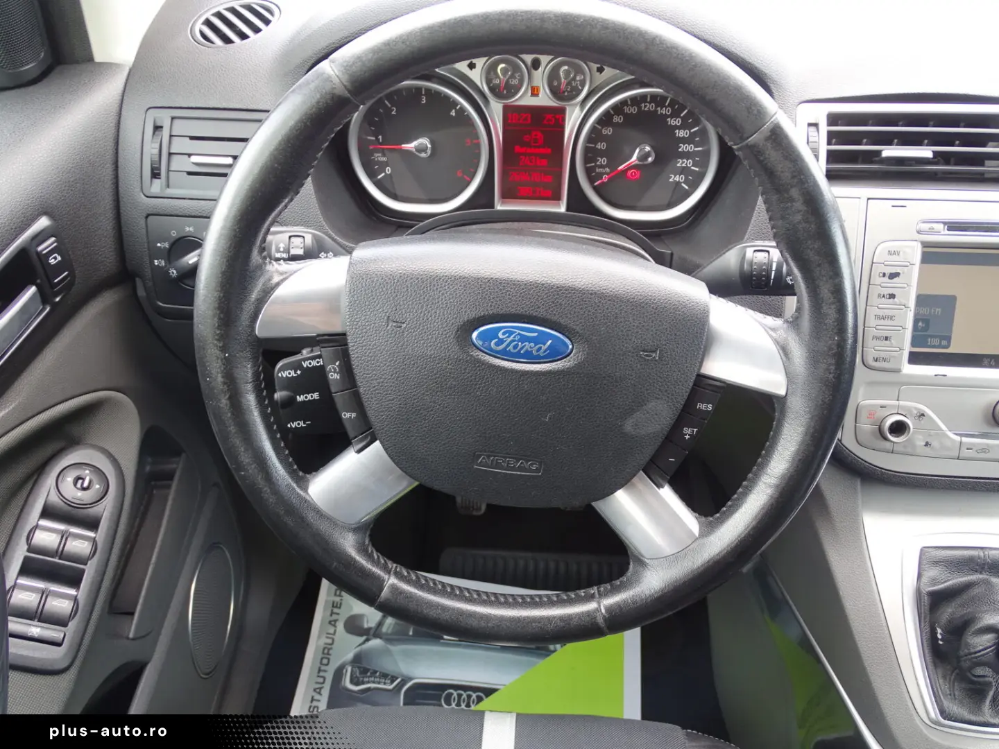 FORD KUGA 2.0 TDCI TITANIUM 4X4