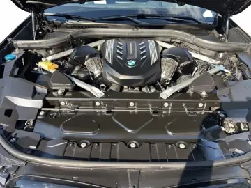 X6 M50i Navi Laser HUD Hifi HK Soft Close Park