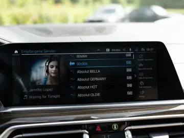 X5 xDrive 45e X-Line PANO HUD LASER LED ACC NAVI