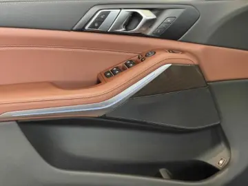 X5 xDrive45e M Sport