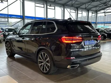 X5 45e Innovations 4XSHZ LED R.Cam Nav HUD 22LM