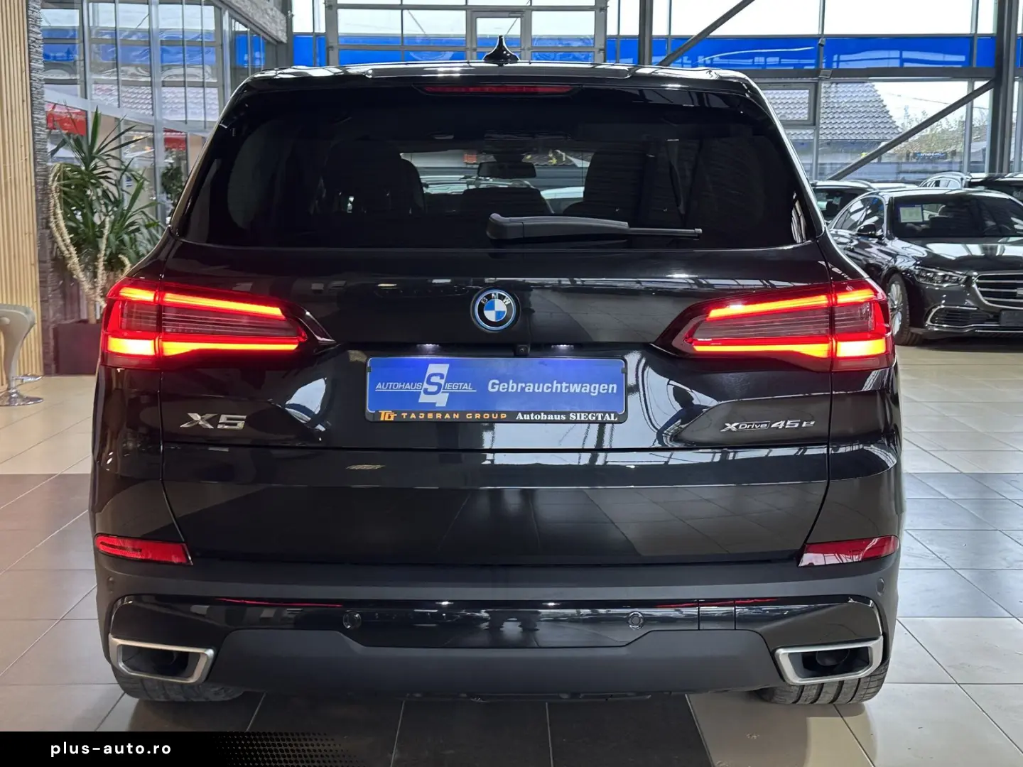 X5 45e Innovations 4XSHZ LED R.Cam Nav HUD 22LM