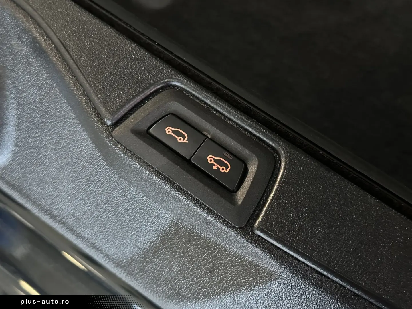 X5 45e Innovations 4XSHZ LED R.Cam Nav HUD 22LM