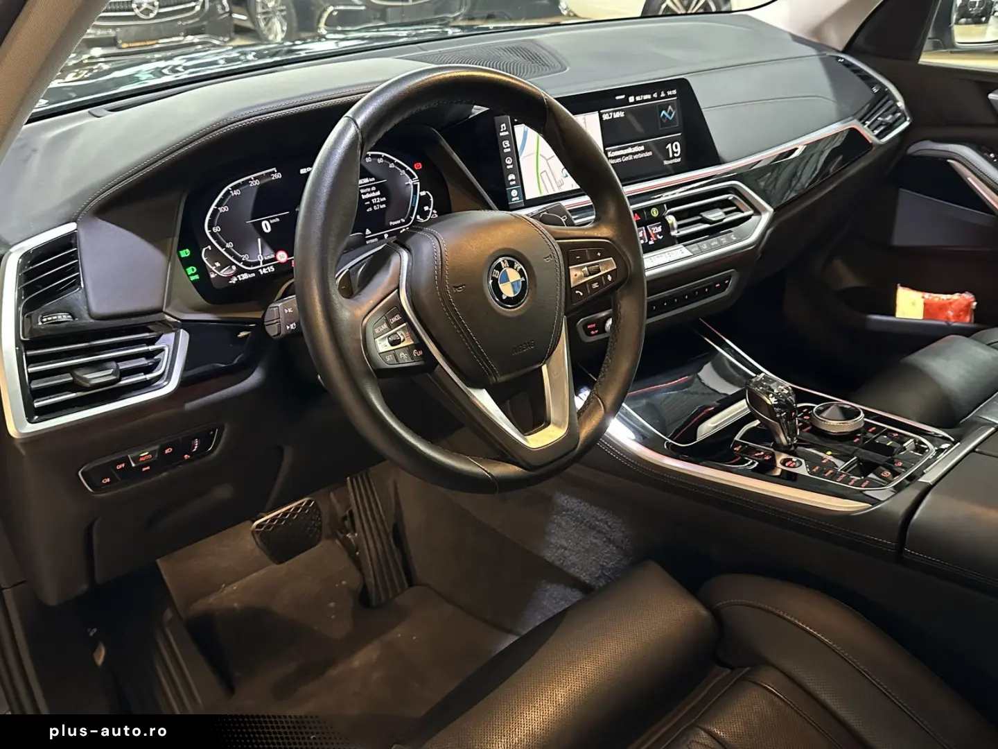 X5 45e Innovations 4XSHZ LED R.Cam Nav HUD 22LM