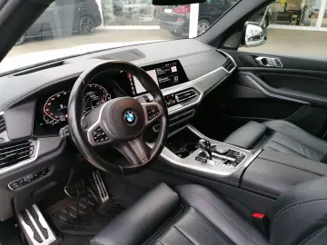 X5 xDrive45e M Sport Laser