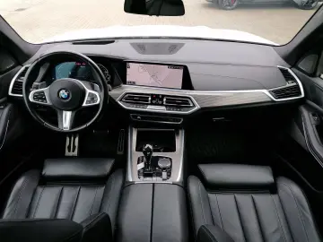X5 xDrive45e M Sport Laser