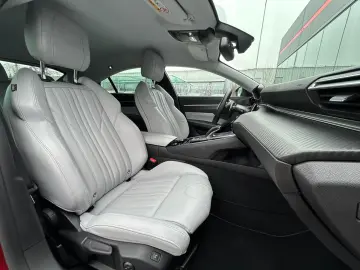 Peugeot 508 BlueHDi 130 EAT8 Allure Pack 2021