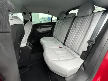 Peugeot 508 BlueHDi 130 EAT8 Allure Pack 2021