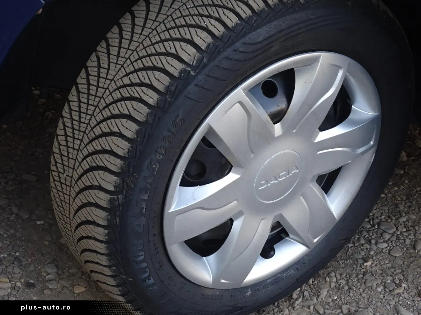 DACIA SANDERO 1.2 MPI 2009