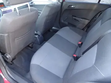 OPEL ASTRA H 1.4 MPI 2008