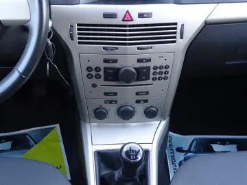 OPEL ASTRA H 1.4 MPI 2008