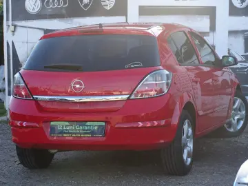 OPEL ASTRA H 1.4 MPI 2008
