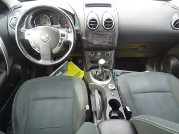 NISSAN QASHQAI 1.6 DCI 4X4 2012