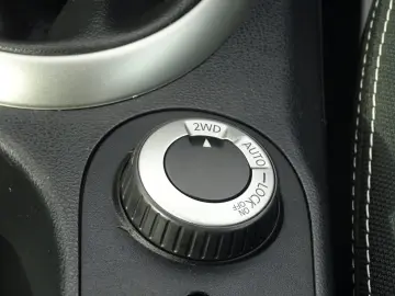 NISSAN QASHQAI 1.6 DCI 4X4 2012