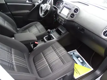 VW TIGUAN LOUNGE 2.0 TDI 150 CP 4MOTION 2016