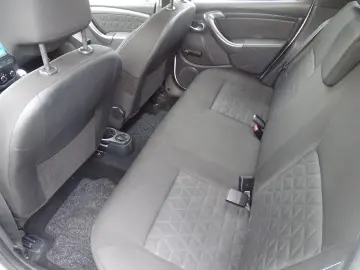 DACIA DUSTER 1.5 DCI NAVI 2014