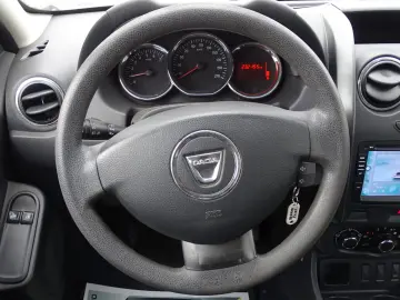 DACIA DUSTER 1.5 DCI NAVI 2014