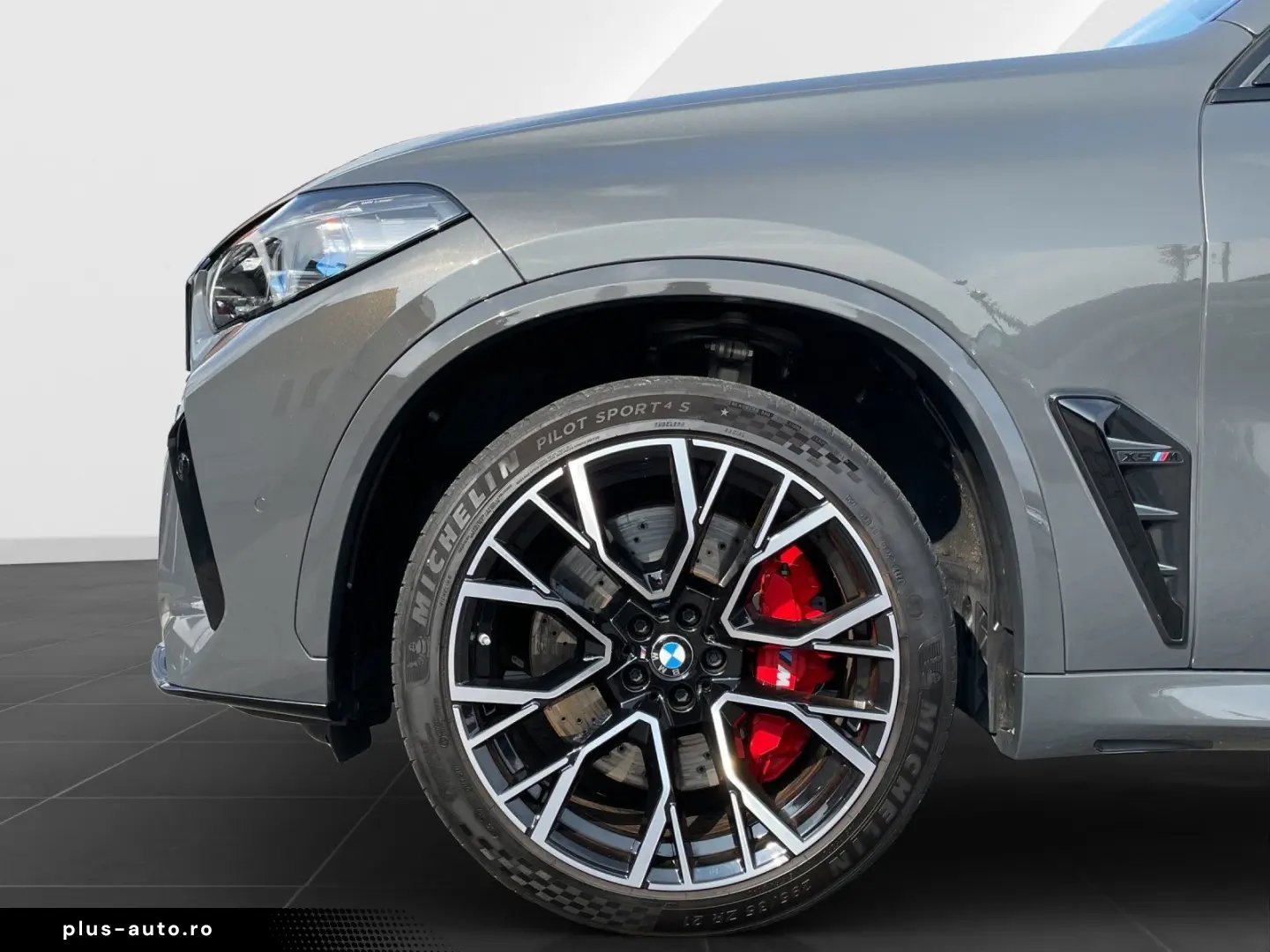 X5 M  COMPETITION SERVICE INKL. PLUS SKY LOUNGE