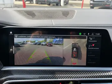 X5 M  COMPETITION SERVICE INKL. PLUS SKY LOUNGE