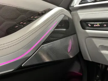 X5 M Competition M-Driver's-Package AHK B&W