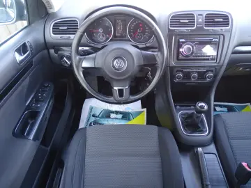 VW GOLF VI 1.6 TDI 2010