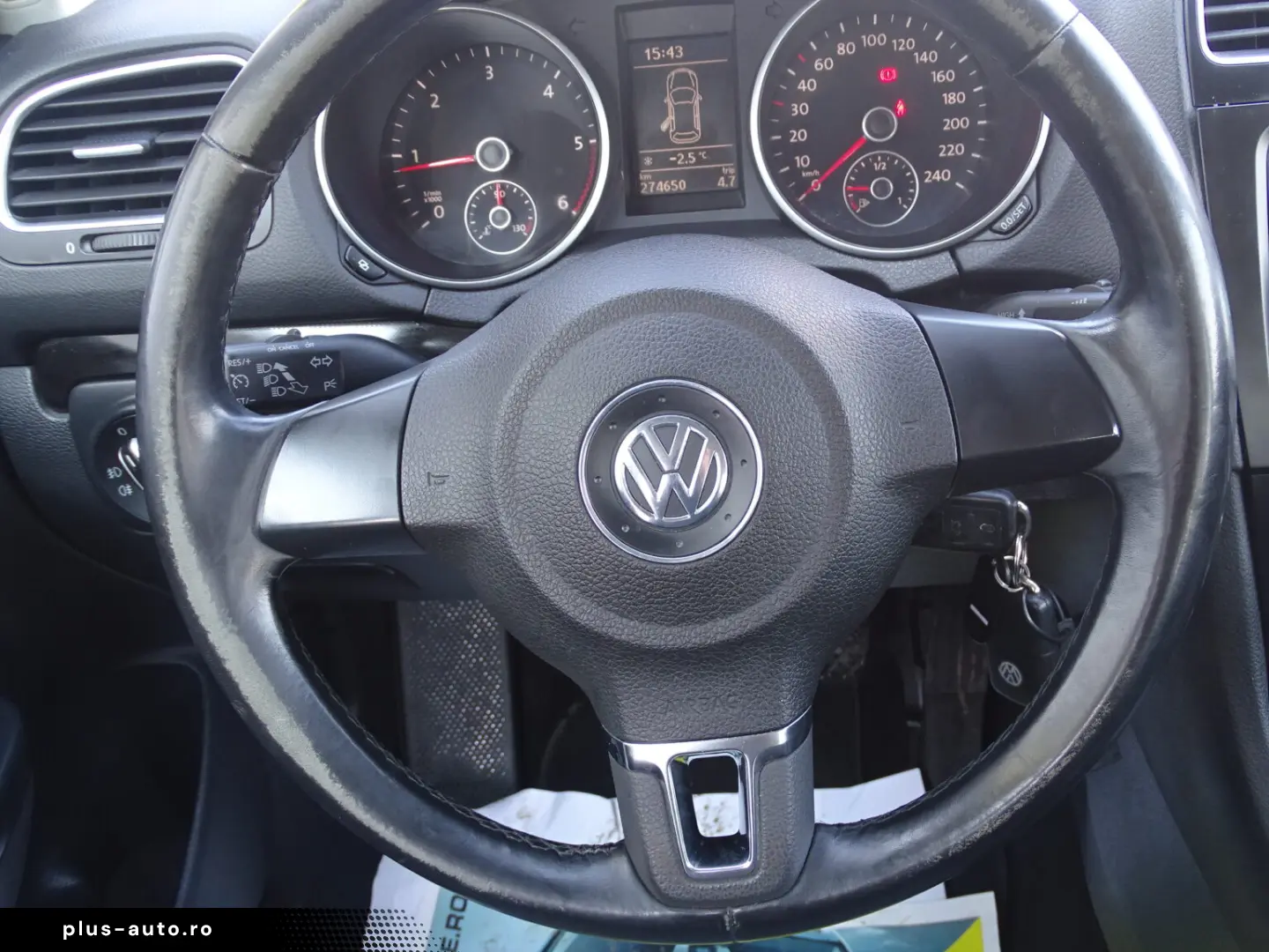 VW GOLF VI 1.6 TDI 2010