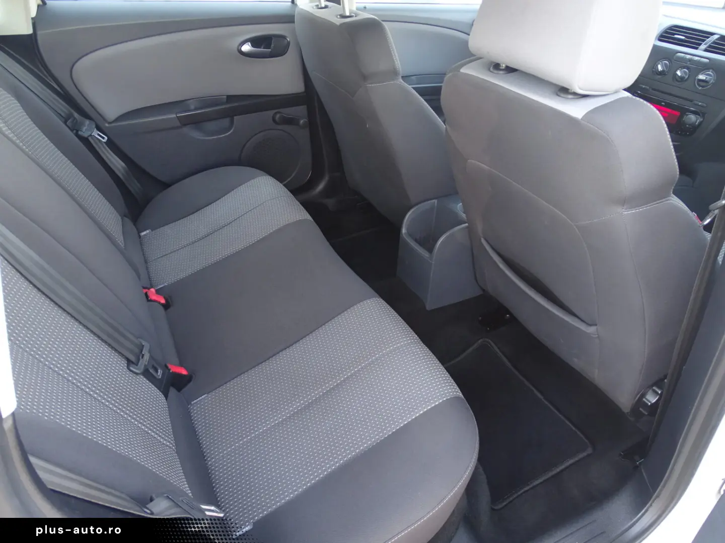 SEAT LEON 1.4 BENZINA 2009