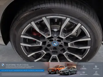 X5 xDrive50e M Sport AHK Harman K Kamera LED