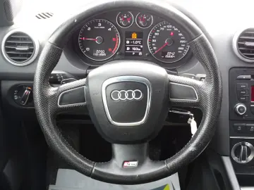 AUDI A3 2.0 TDI AUTOMAT S LINE 2010