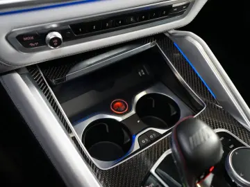 M COMPE xDRIVE TOW WARRANTY H K 76.942€ NETTO