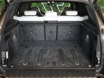 X5 M xDRIVE COMPE PANO HUD AKRAPOVIČ 77.934€NETT