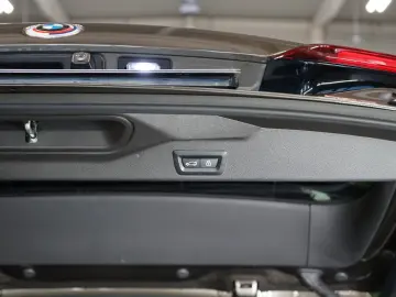 X5 M xDRIVE COMPE PANO HUD AKRAPOVIČ 77.934€NETT