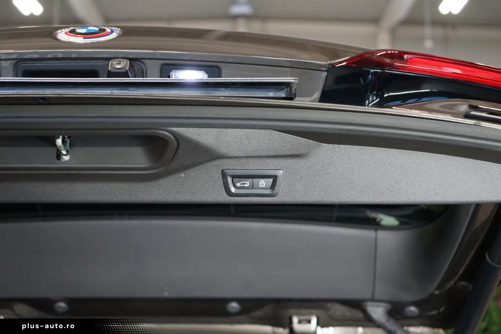 X5 M xDRIVE COMPE PANO HUD AKRAPOVIČ 77.934€NETT