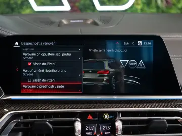 X5 M xDRIVE COMPE PANO HUD AKRAPOVIČ 77.934€NETT