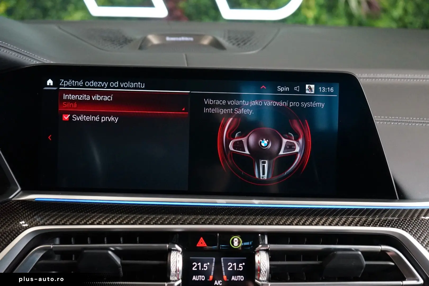 X5 M xDRIVE COMPE PANO HUD AKRAPOVIČ 77.934€NETT