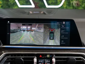 X5 M xDRIVE COMPE PANO HUD AKRAPOVIČ 77.934€NETT