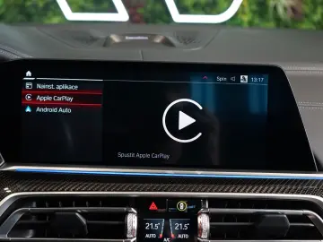 X5 M xDRIVE COMPE PANO HUD AKRAPOVIČ 77.934€NETT