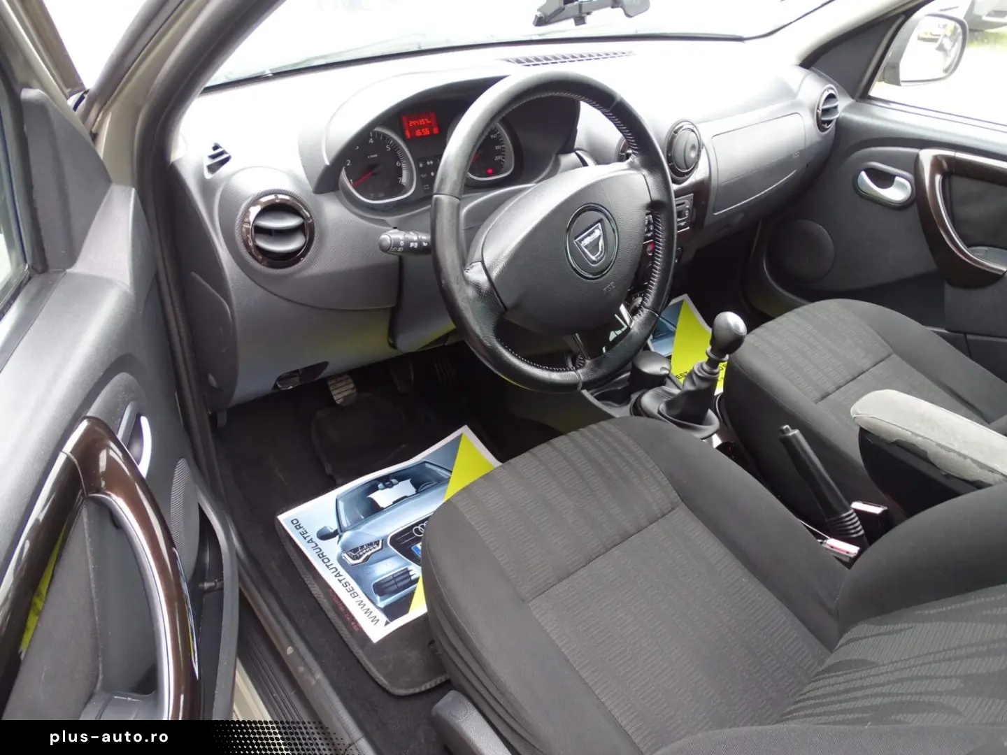 DACIA DUSTER 1.5 DCI 2012 EURO 5