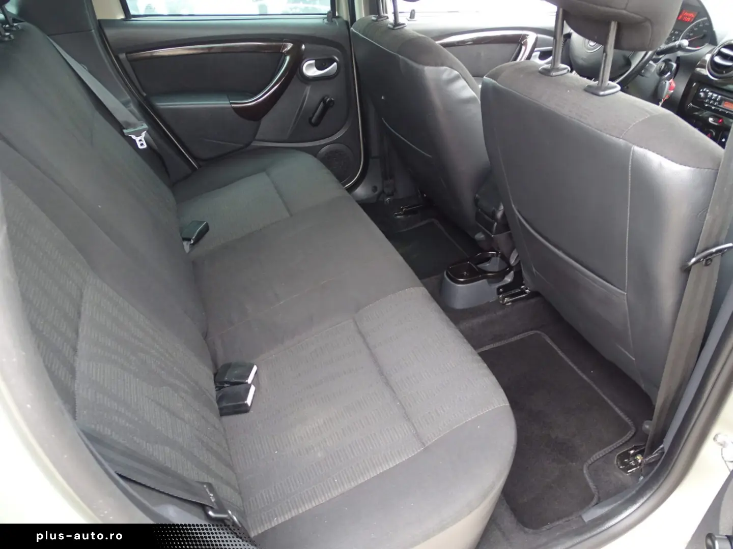 DACIA DUSTER 1.5 DCI 2012 EURO 5