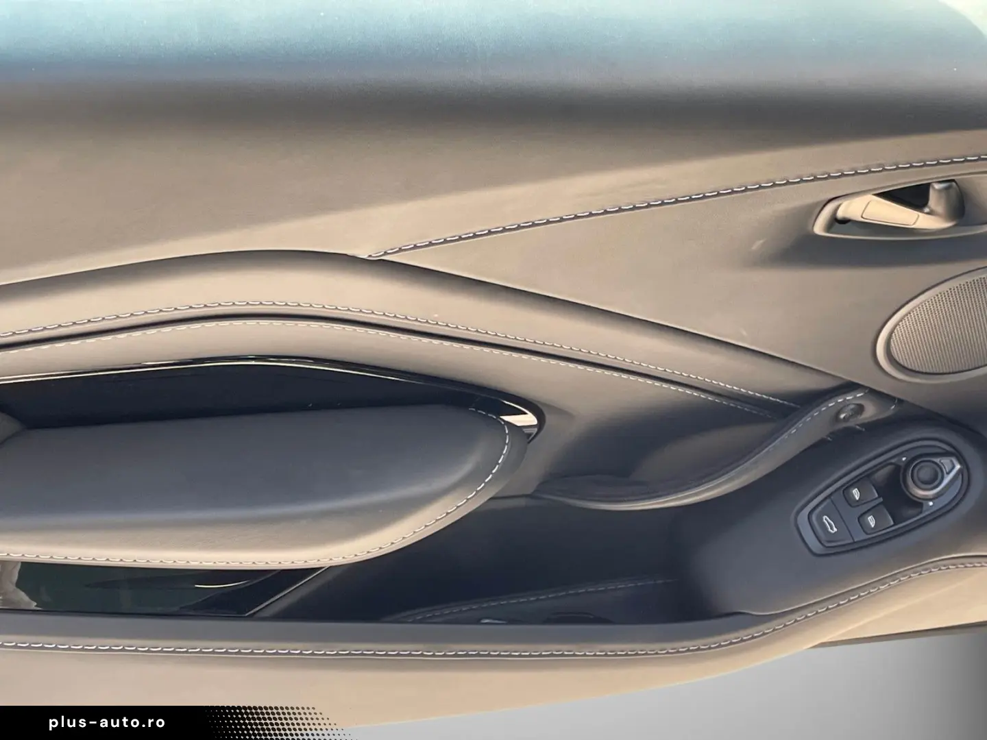 V8 Vantage 4.0 V8 Capristo Exhaust PPF