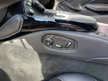 V8 Vantage 4.0 V8 Capristo Exhaust PPF