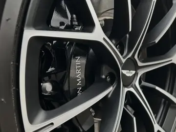 Vantage Seychelles Blue Bowers & Wilkins