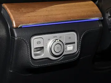 GLE400d 4M AMGLine AirMatic SoftClo Ventil Burmester 360