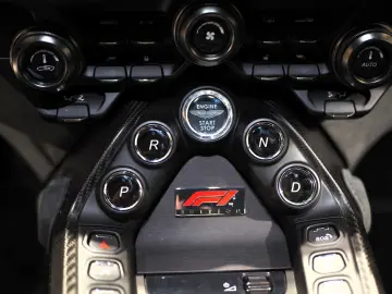 V8 Vantage F1 Edition CeramicBrakes Carbon Alcan