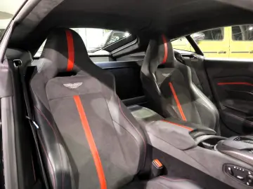 V8 Vantage F1 Edition CeramicBrakes Carbon Alcan