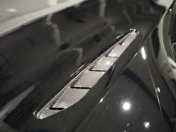 V8 Vantage F1 Edition CeramicBrakes Carbon Alcan