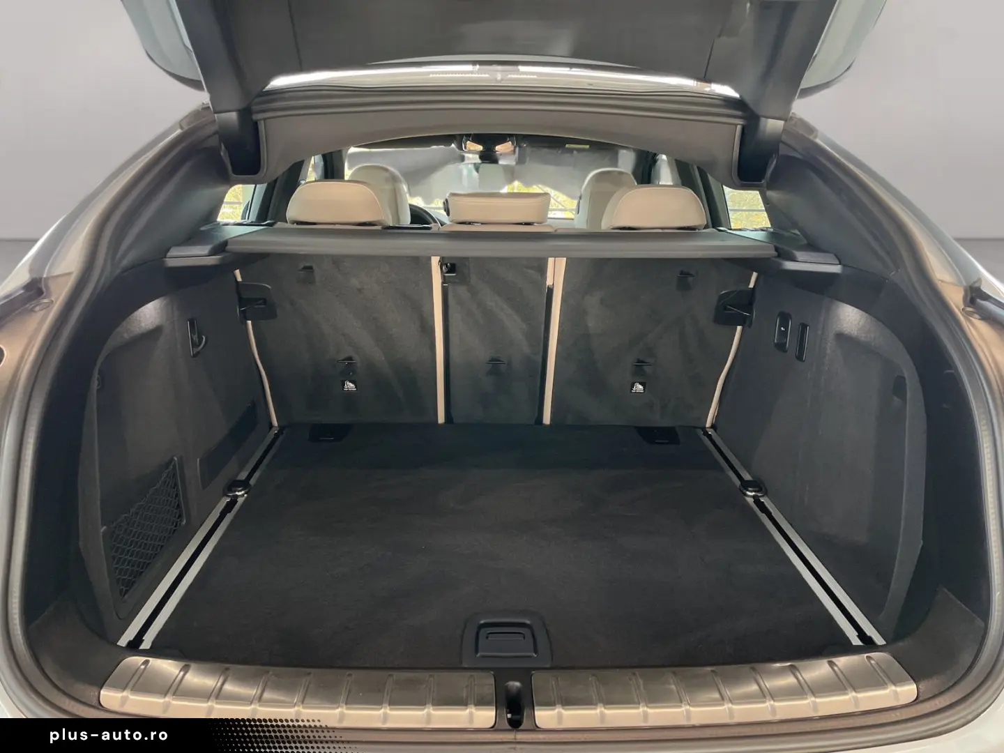 X4 xDrive20d M Sport Standheizung Navi AHK HiFi