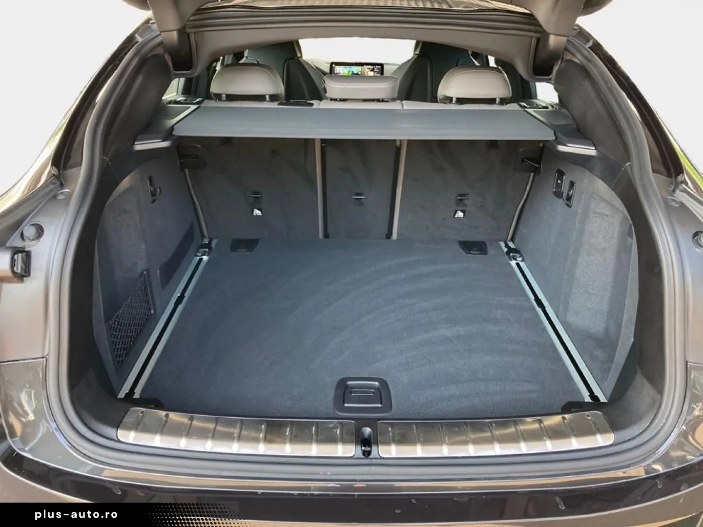 X4M Competition  AHK Pano DrivAssistProf HuD H K