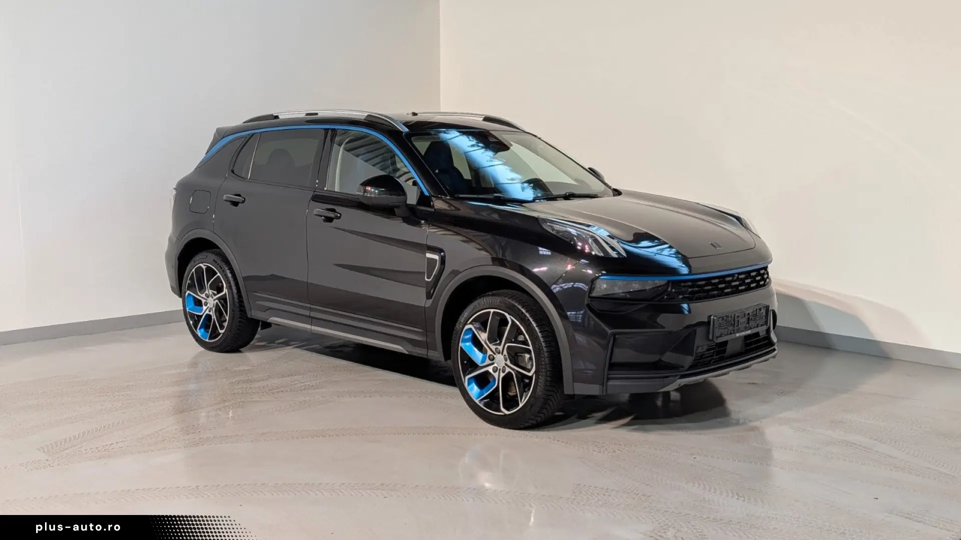 01 1.5 eHybrid AID 360 KAM PANO CARPLAY