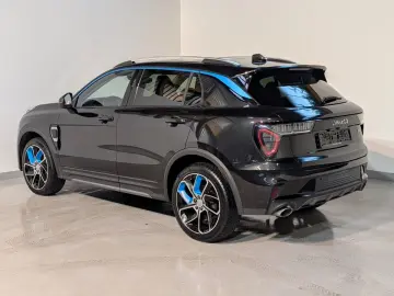 01 1.5 eHybrid AID 360 KAM PANO CARPLAY